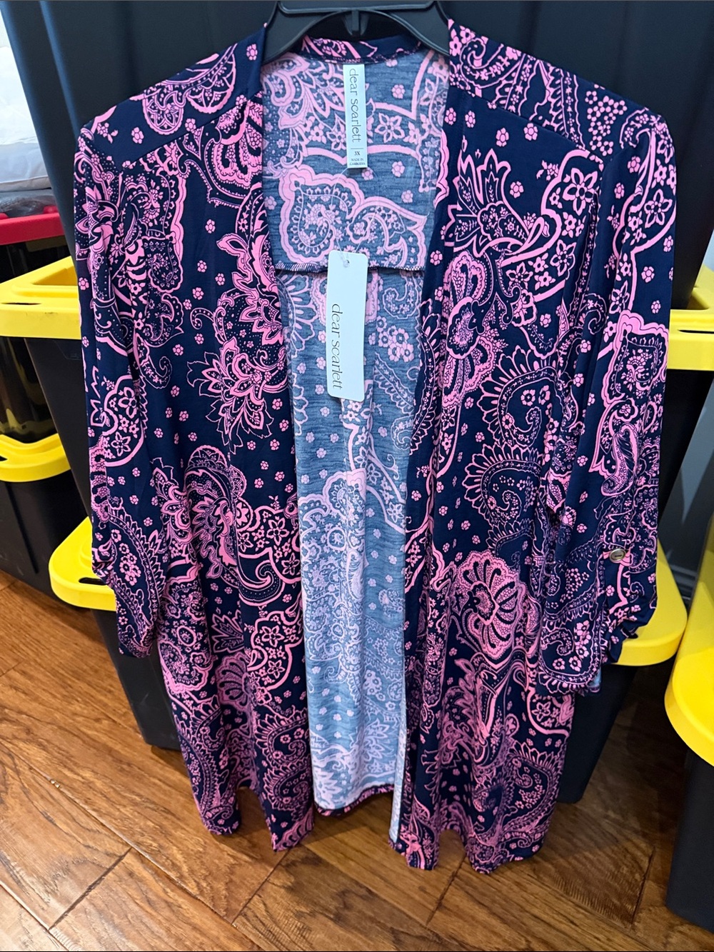 Dear Scarlett Women's Navy & Pink Paisley Open-Front Cardigan